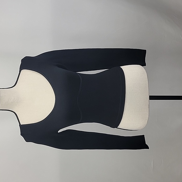 Lovepoem Long Sleeve Top Size M/L - Picture 2 of 5